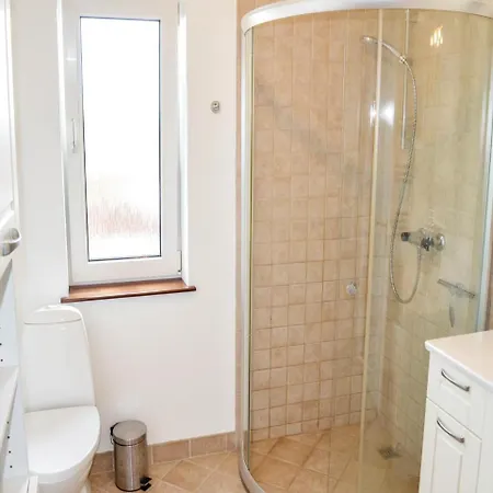Three Bedroom In Apartamento *